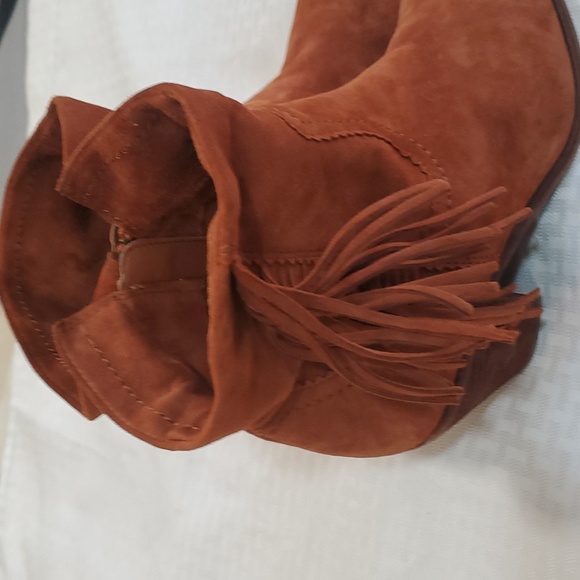 Sam Edelman Louie fring women's orange  suede western ankle short boots size 7.5 - Picture 3 of 16